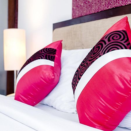 Romance Hotel Bangna Bangkok Eksteriør billede