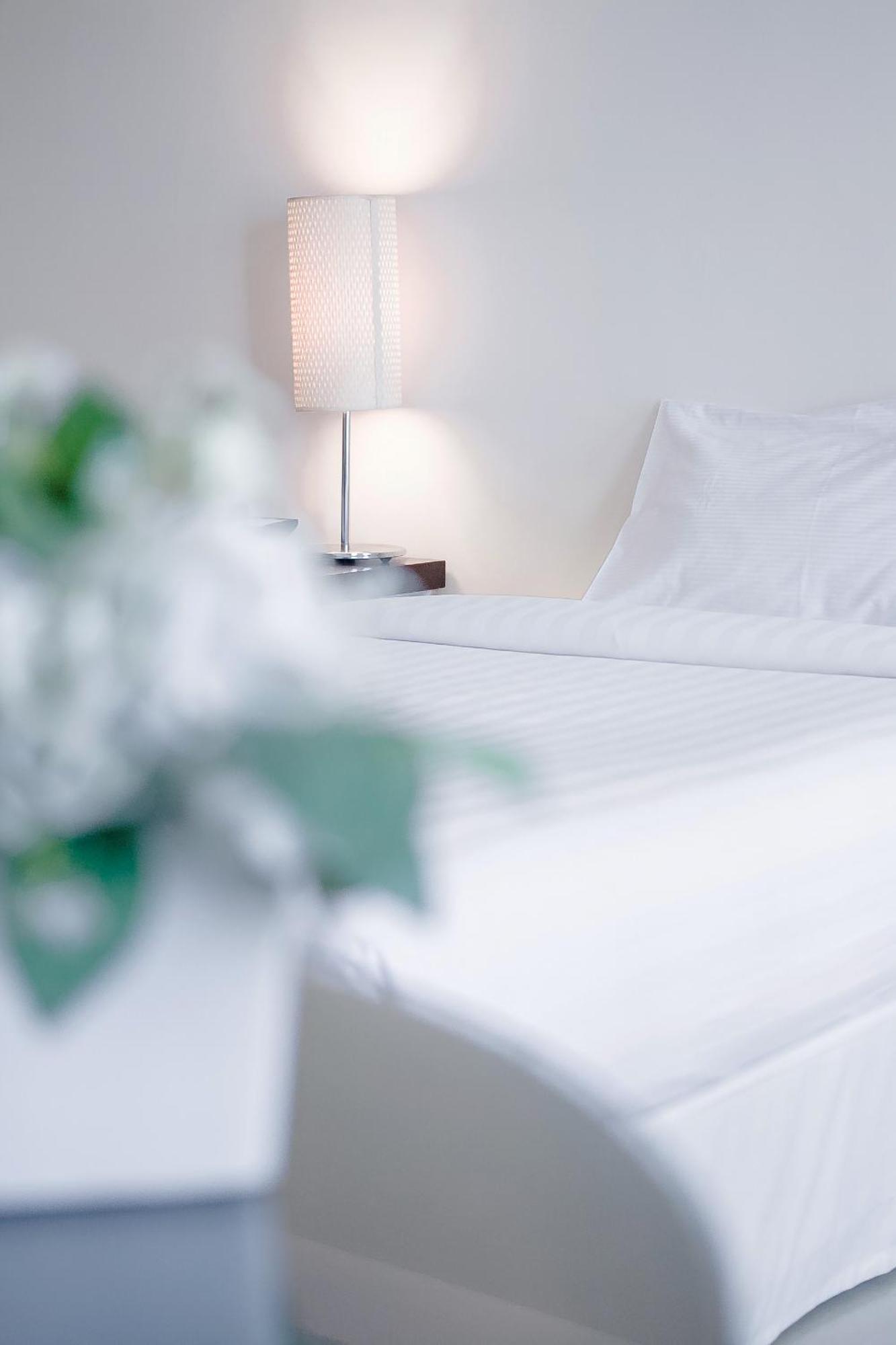 Romance Hotel Bangna Bangkok Eksteriør billede